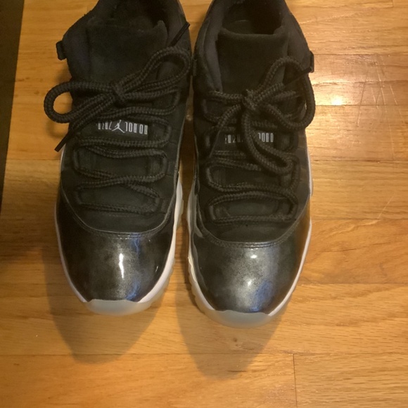 Nike Air Jordan 11 Retro Low Barons Mens Size 8.5 - Picture 5 of 9
